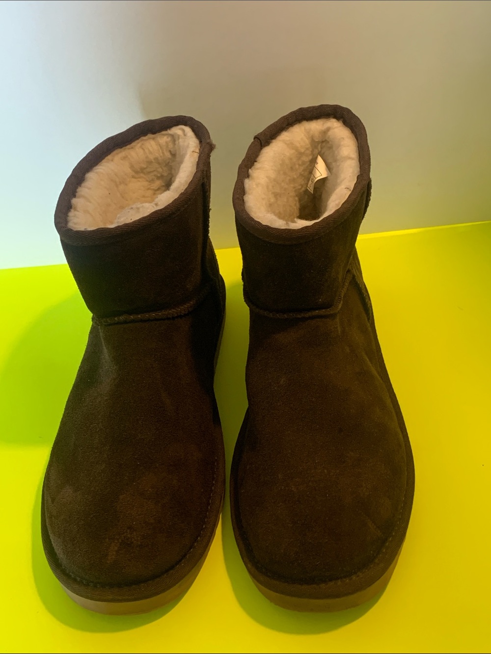 KOOLABURRA by UGG Size 10 Burra Mini Dark Brown Suede Fur Lined